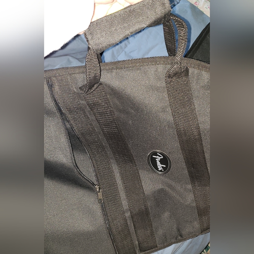 Soft Fender Black Guitar Bag
